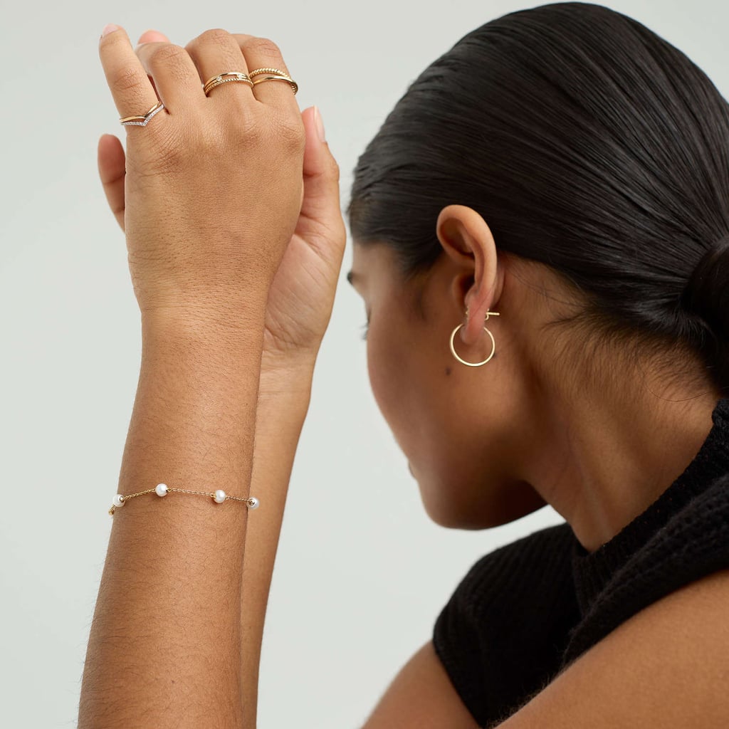 Pearl Jewellery: Mejuri Mini Pearl Satellite Bracelet