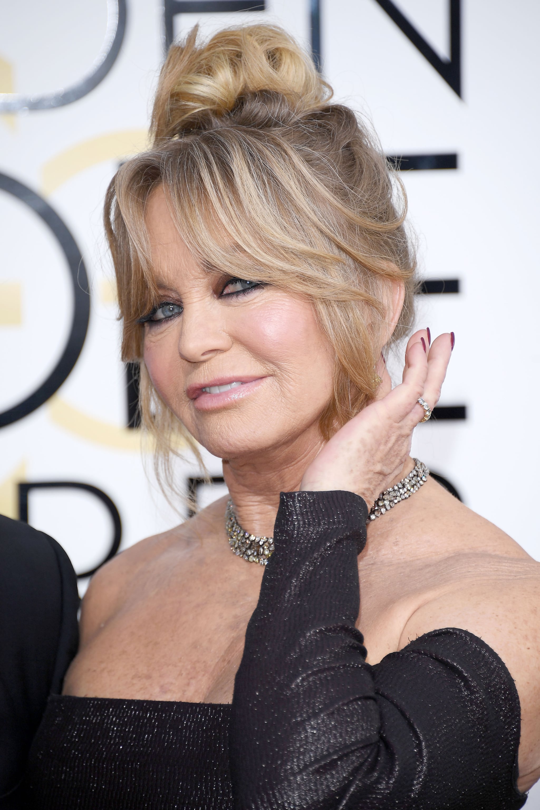 Goldie Hawn And Kurt Russell At The 2017 Golden Globes Popsugar Celebrity