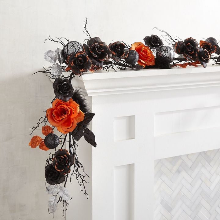 Pier 1 Imports Black, Silver & Orange Halloween Garland