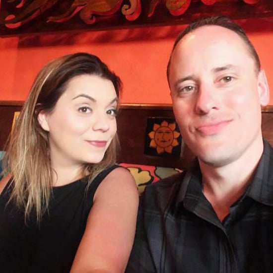 Mom Pays For Couple's Meal at Red Robin