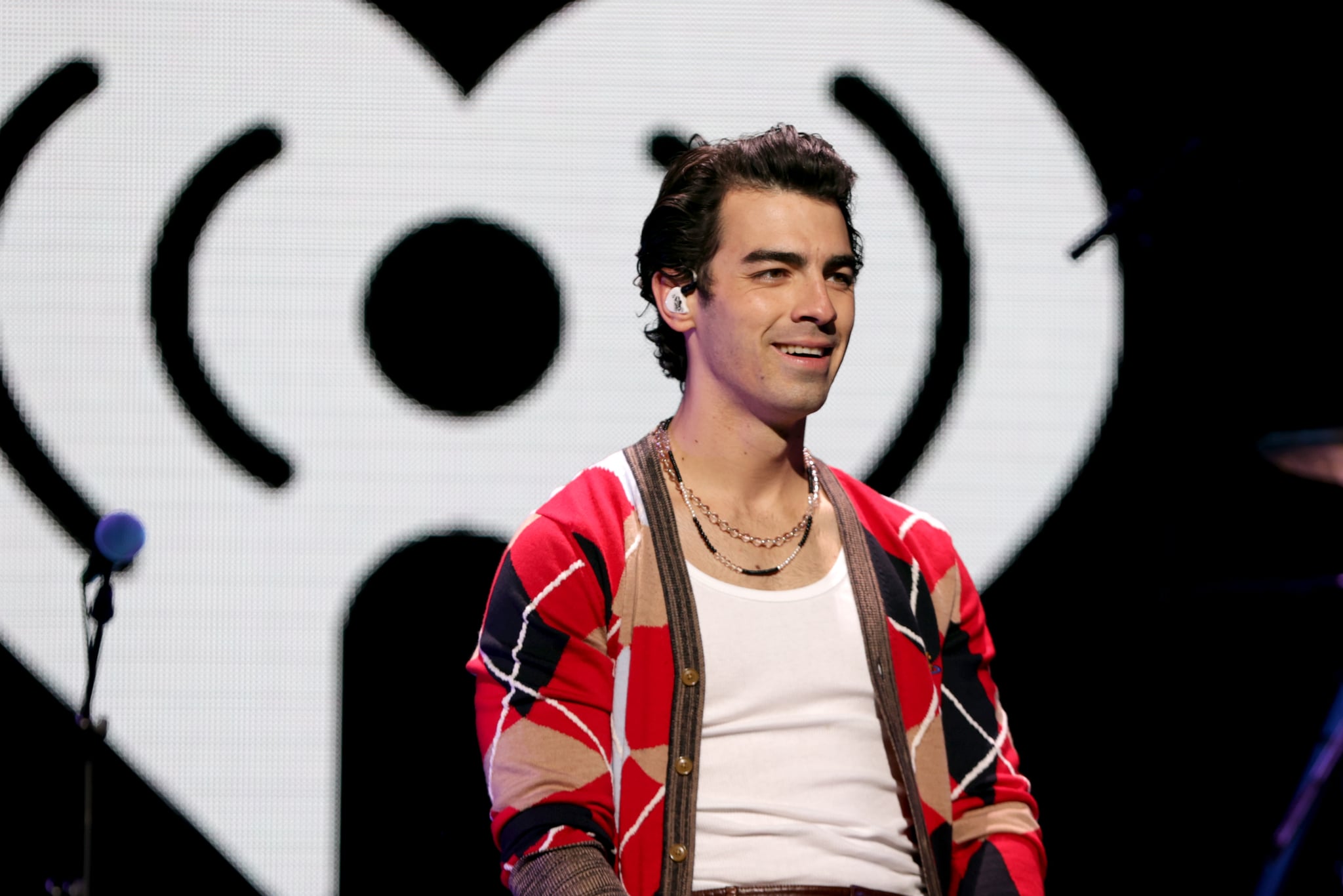 Joe Jonas performs at iHeartRadio Hot 99.5's Jingle Ball 2021