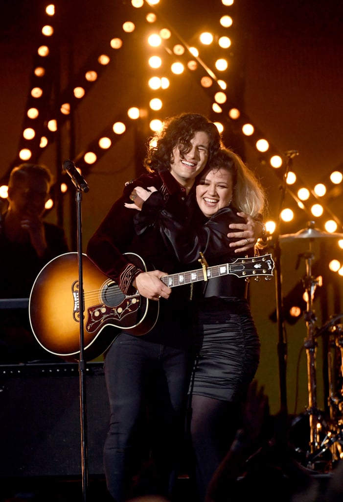 Kelly Clarkson and Dan and Shay ACM Awards Performance Video