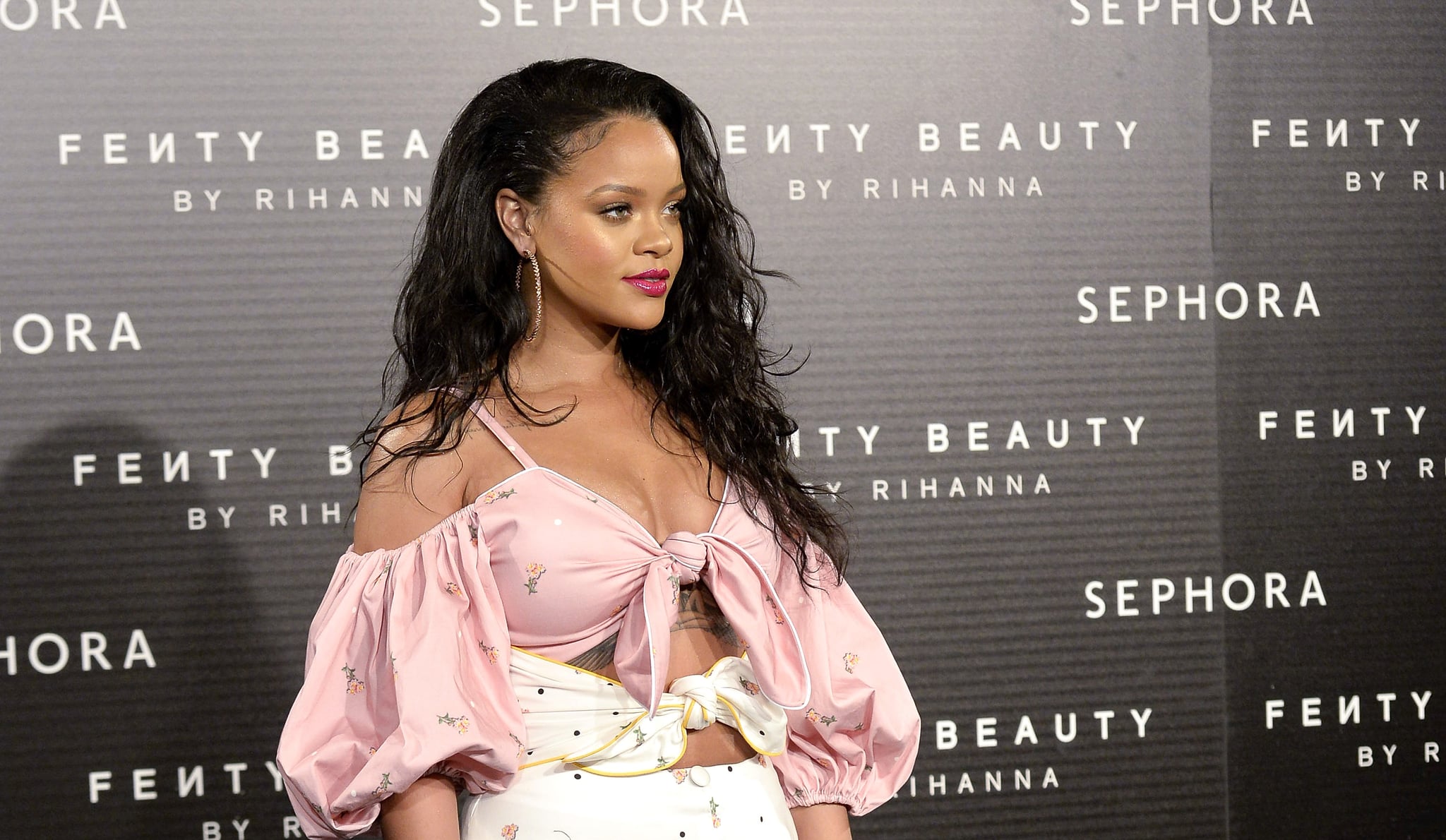 MADRID, SPAIN - SEPTEMBER 23:  Rihanna attends the Fenty Beauty by Rihanna presentation at Callao Cinemas on September 23, 2017 in Madrid, Spain.  (Photo by Fotonoticias/FilmMagic)