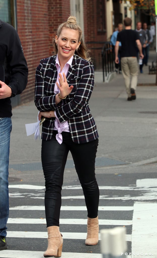 Hilary Duff spent her Wednesday on the NYC set of Younger.