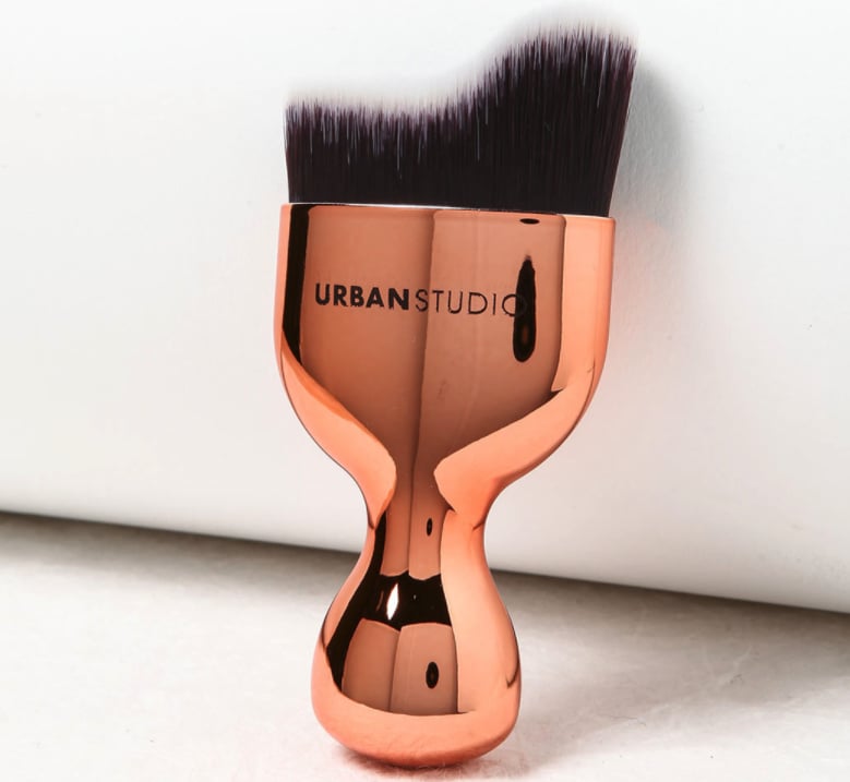 Love Culture Rose Gold Kabuki Contour Brush