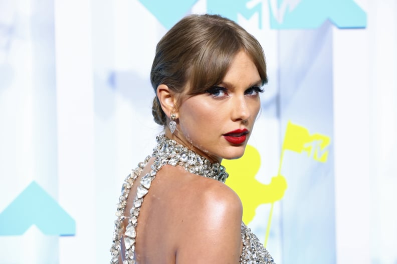 NEWARK, NEW JERSEY - AUGUST 28: Taylor Swift attends the 2022 MTV VMAs at Prudential Center on August 28, 2022 in Newark, New Jersey. (Photo by Arturo Holmes/FilmMagic)