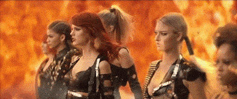 May 17, 2015: The "Bad Blood" Music Video Premieres