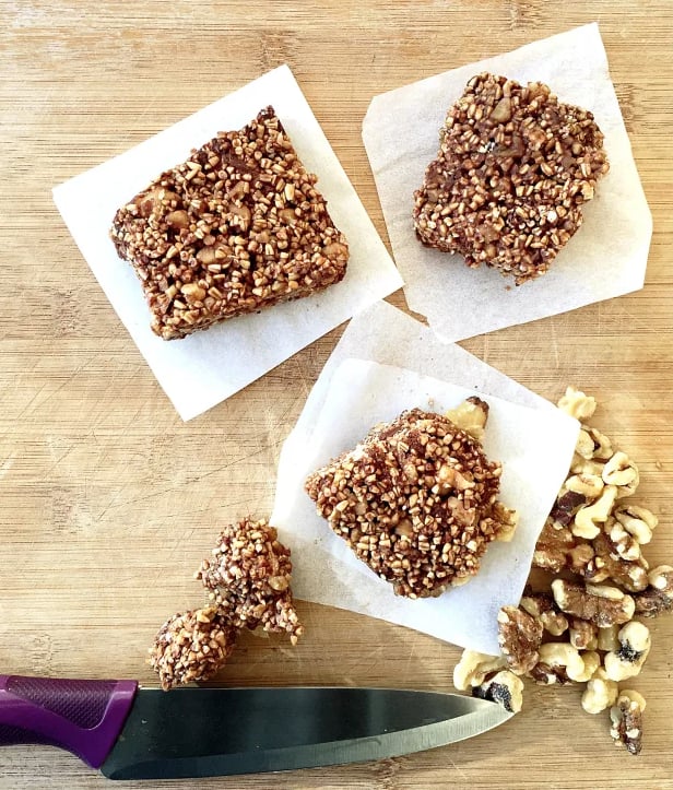 Toddler Lunch Idea: Chocolate Granola Bars