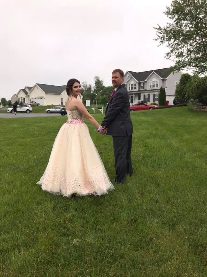 Dad Takes Sons Girlfriend to Prom After Car Accident POPSUGAR
