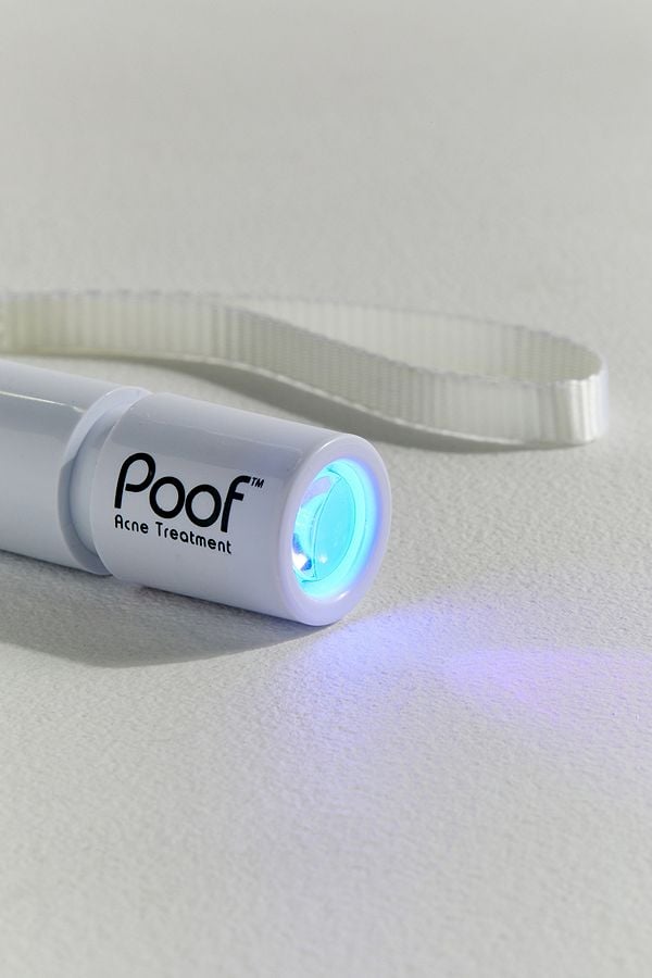 Revive Light Therapy Poof Acne Treatment