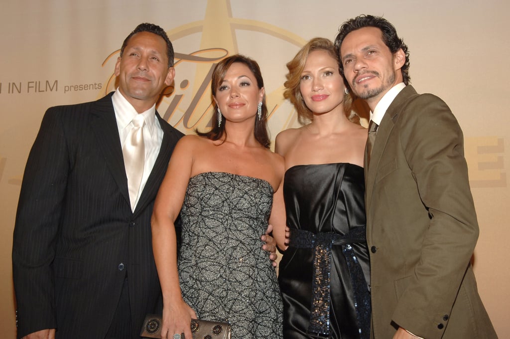 Jennifer Lopez and Leah Remini Pictures