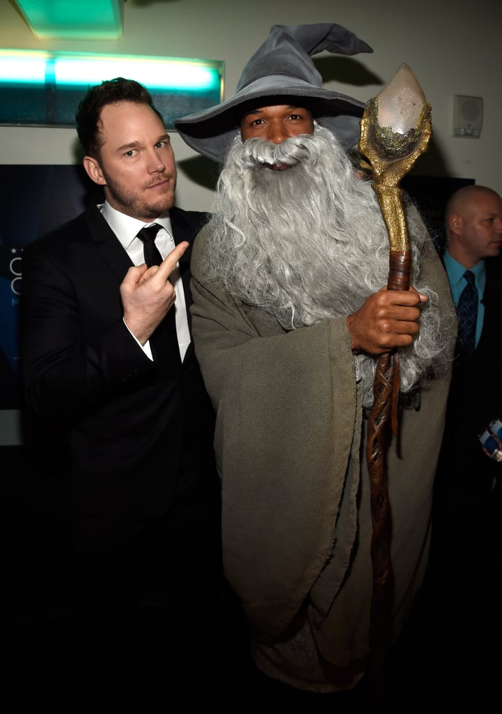 Chris Pratt goofed around with a costumed Michael Strahan.