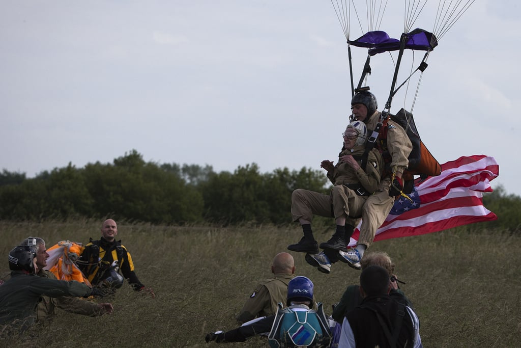 93-Year-Old Veteran Re-Creates D-Day Parachute Jump