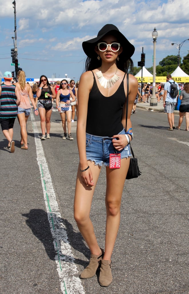 If you want that skintight tank to stay perfectly tucked in, follow this woman's advice and go for an Aritzia bodysuit.
