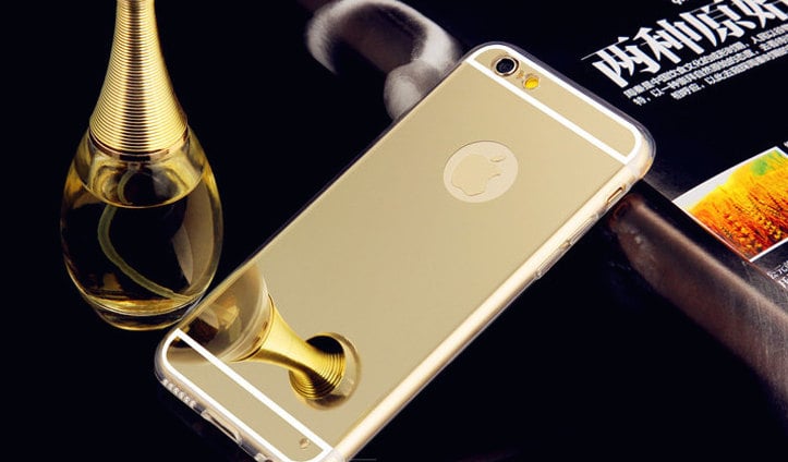 When there’s not enough time to get yourself together before leaving your house, the Gold Mirror iPhone Case ($10) comes in handy. It’s a great option that lets you take a quick glance at yourself before work.