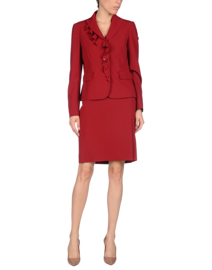 red suit sleeveless