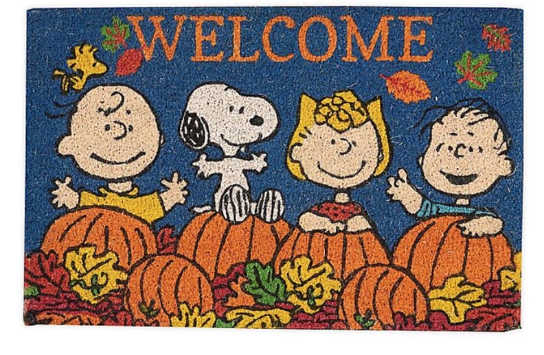 Peanuts Snoopy and the Gang Fall Doormat