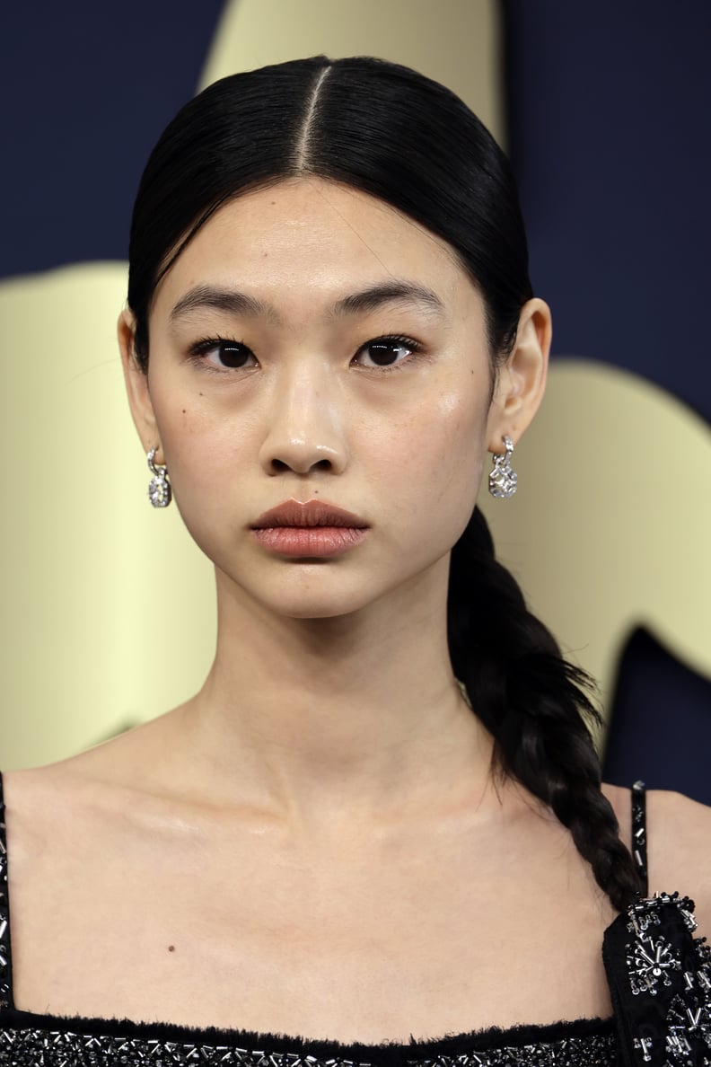 SAG Awards 2022: Hoyeon Jung's Hair Ribbon Has a Deeper Meaning