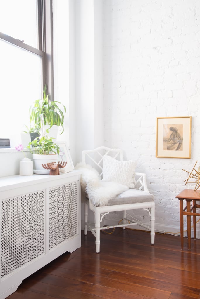 White Tiny Studio Tour | Photos