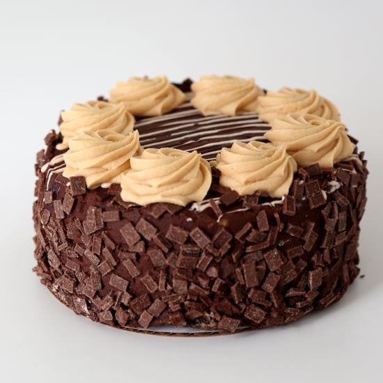 The Cheesecake Factory Reese's Cheesecake Review