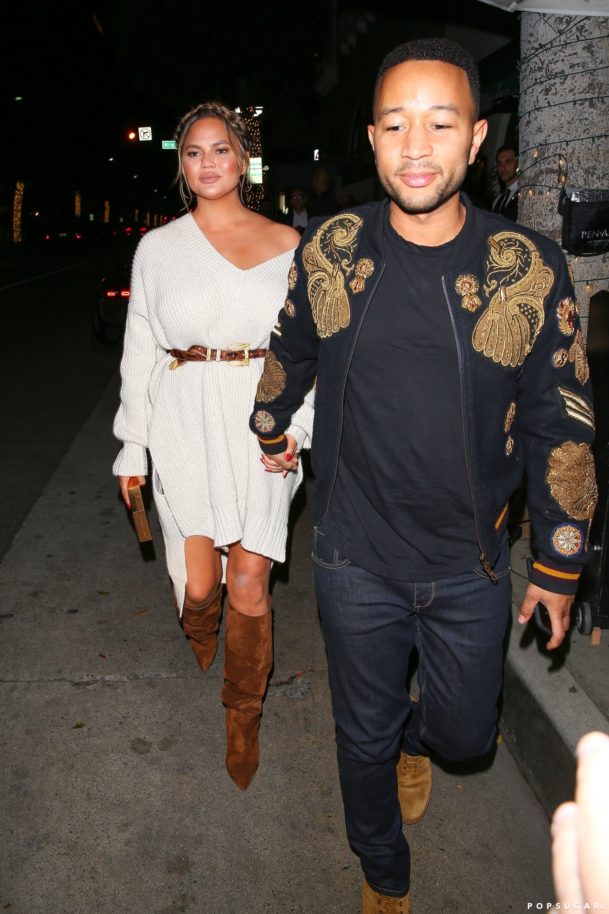 Chrissy Teigen s White Sweater Dress POPSUGAR Fashion UK