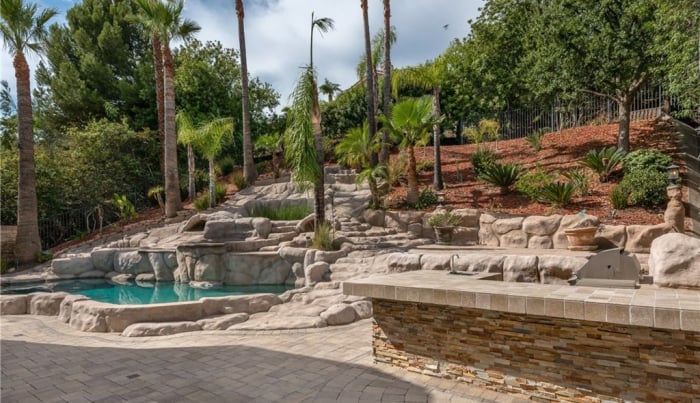Viola Davis Sells LA Home