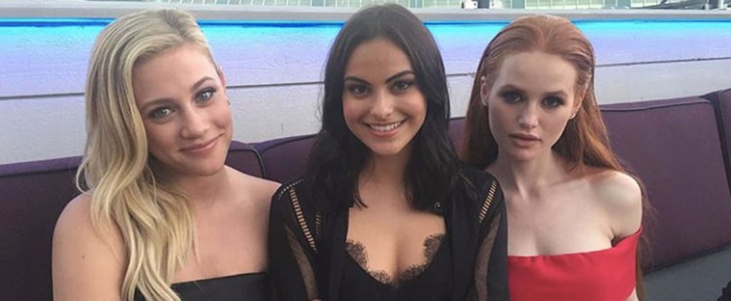 Riverdale Cast Hanging Out Together Pictures