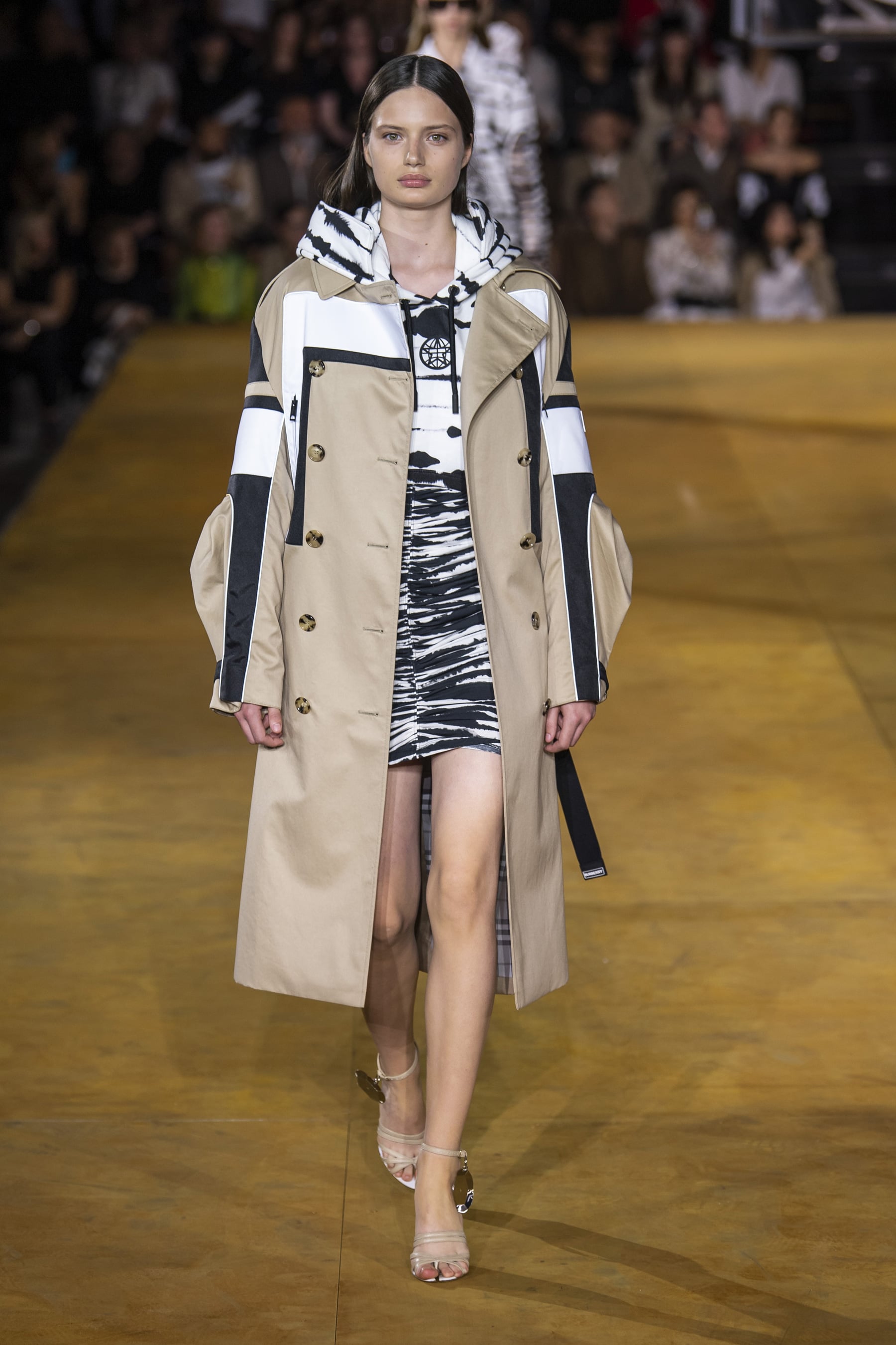 Burberry rosa 2019 top