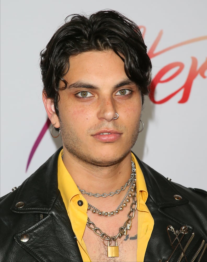 Samuel Larsen as Zed Evans