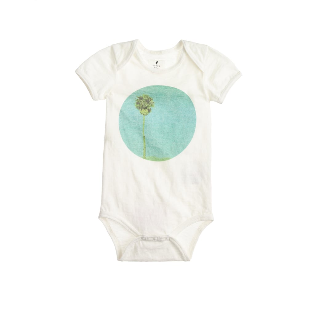 one-piece features the tropical palmetto tree