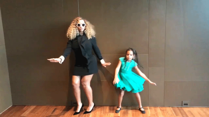 Beyonce and Blue Ivy at a Wedding Pictures October 2017