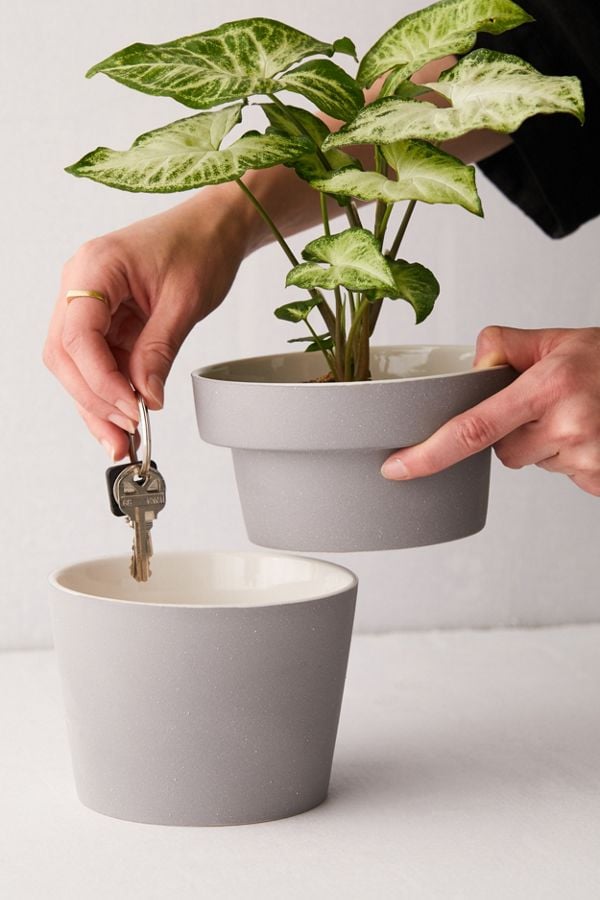 Hideaway Storage Planter