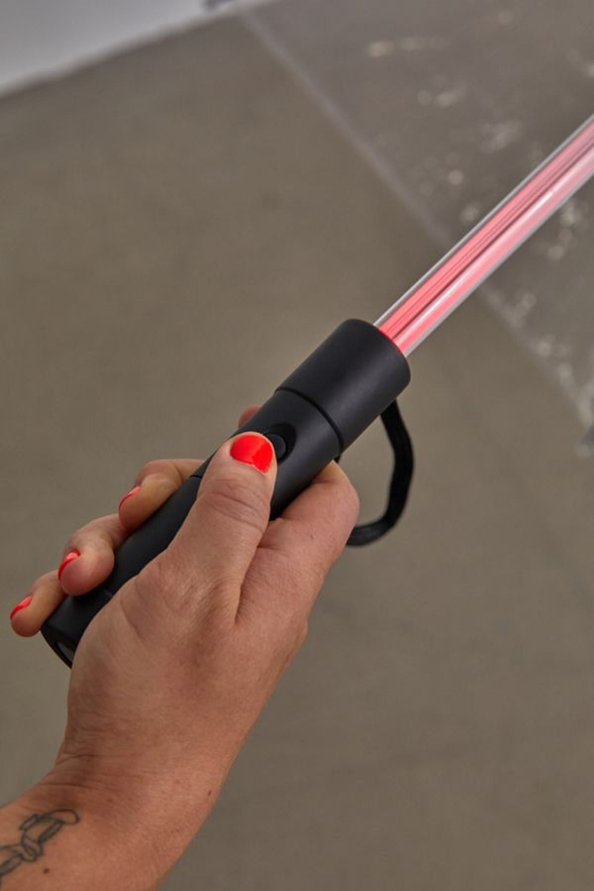 This LightUp Umbrella Comes With 7 Different Colors POPSUGAR Smart