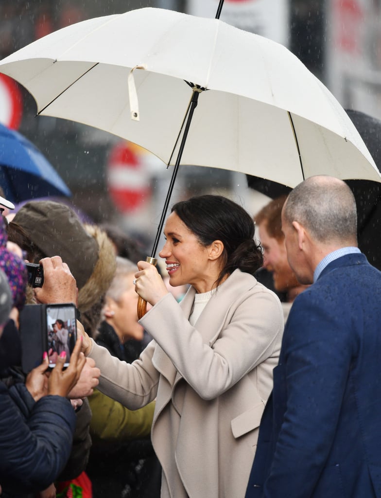 Meghan Markle Greeting a Little Girl in Ireland March 2018