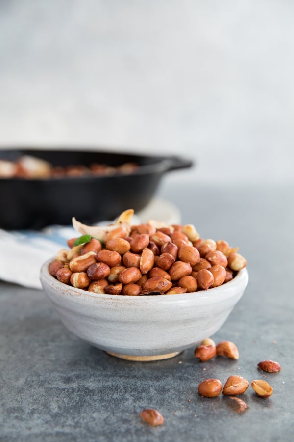 Pan-Fried Spicy Garlic Peanuts