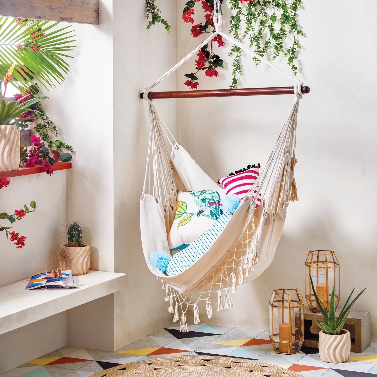 Fringed macramé online hammock