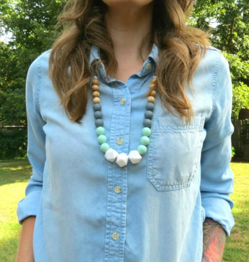 Silicone Teething/Nursing Necklace