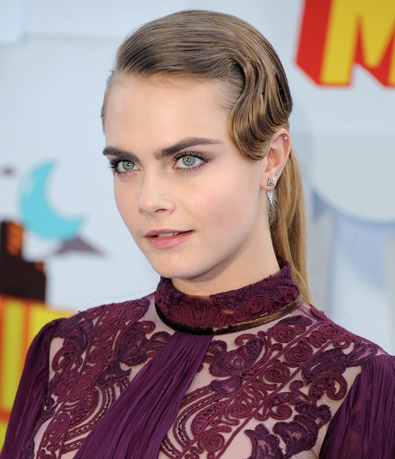 Cara Delevingne's Finger-Wave Fringe, 2015