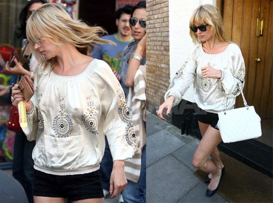 Kate Moss Stops For Ice Cream After Yoga Popsugar Celebrity