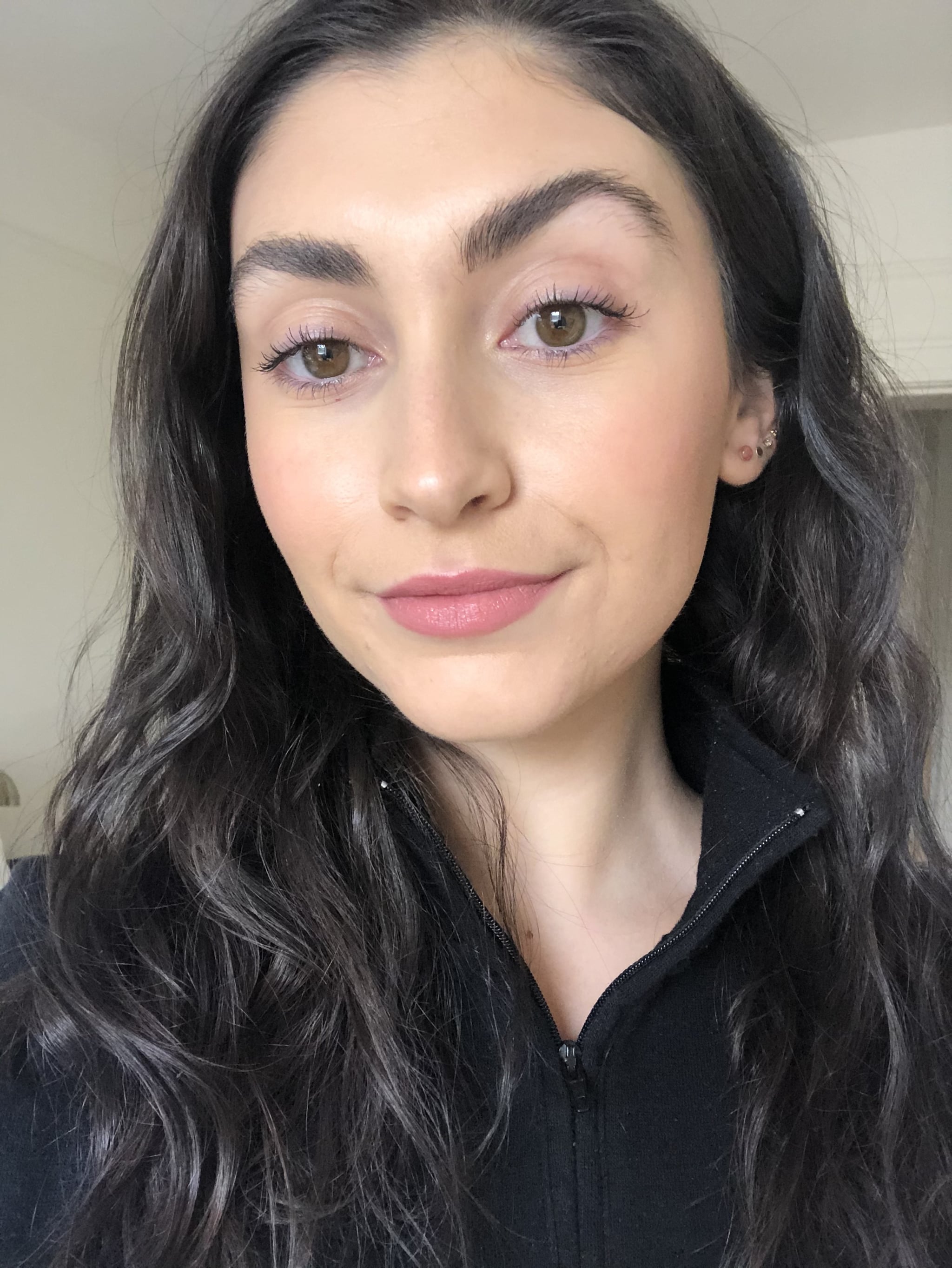مراجعة أحمر شفاه Posh من علامة فيكتوريا بيكهام بيوتي Popsugar Beauty Middle East