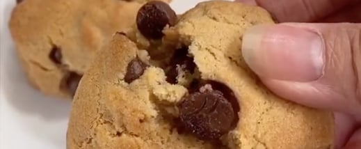 Air-Fryer Chocolate Chip Cookies TikTok Video