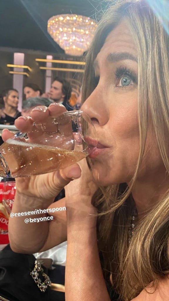 Jennifer Aniston Reese Witherspoon Drink Beyoncé's Champagne