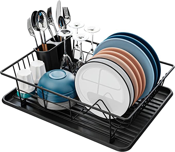 A Kitchen Essential: Dish Drying Rack