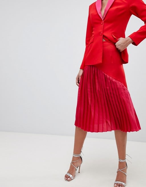 Little Mistress Contrast Pleated Midi Skirt in Pomegranate