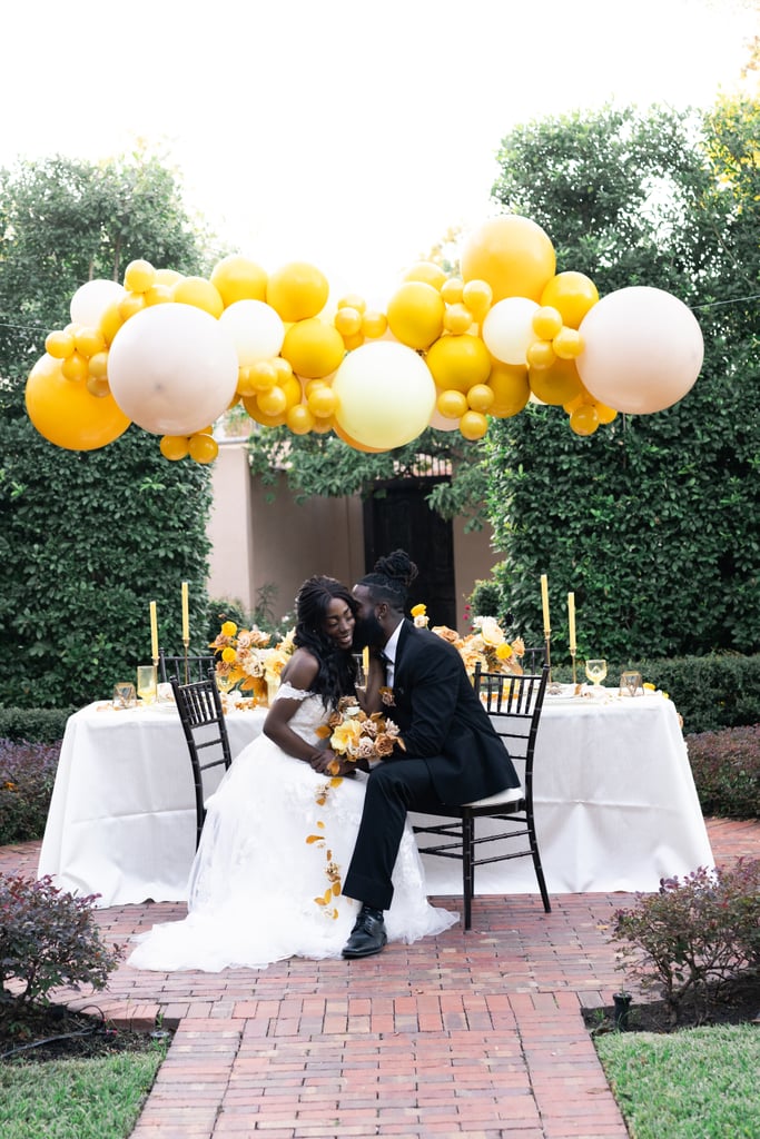 Check Out This Harry Potter Hufflepuff-Themed Wedding