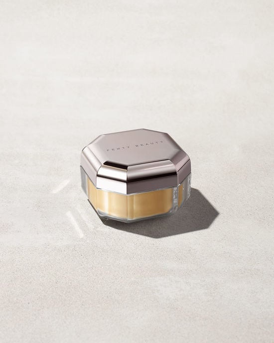 Fenty Beauty Pro Filt'r Instant Retouch Setting Powder in Banana