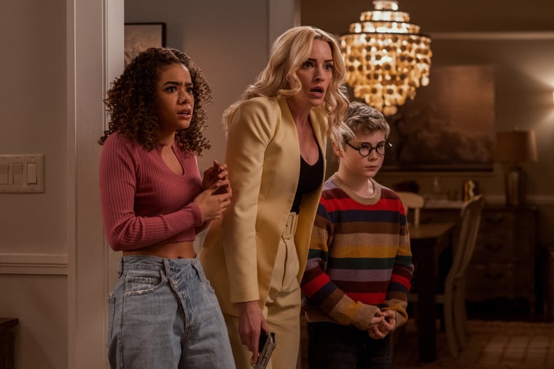 GINNY & GEORGIA, (aka GINNY AND GEORGIA), from left: Antonia Gentry, Brianne Howey, Diesel La Torraca, Kill Gil', (Season 2, ep. 209, aired Jan. 5, 2023). photo: Brooke Palmer / Netflix / Courtesy Everett Collection