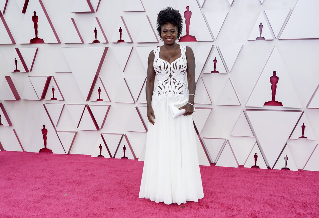 Viola Davis's Curly Updo at the 2021 Oscars With Photos