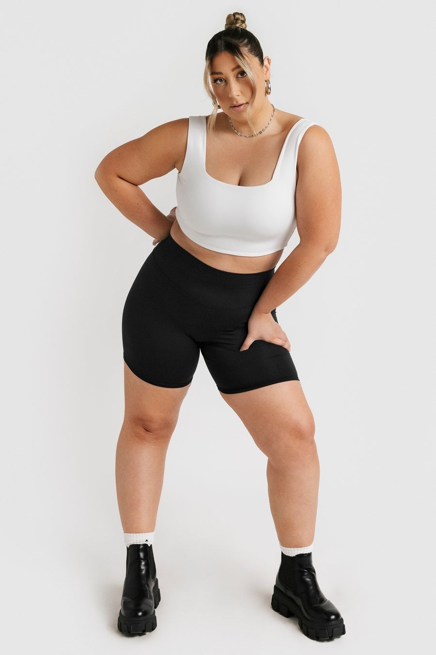 Square Neck Top | Get to Know Parallel Apparel, Your New Favorite Brand For  Sexy Basics | POPSUGAR Fashion Photo 2