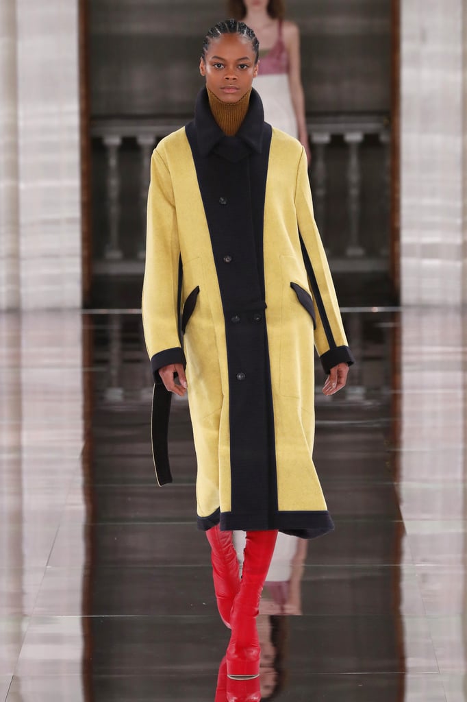 Victoria Beckham Autumn/Winter 2020: A Longline Contrast Cardigan